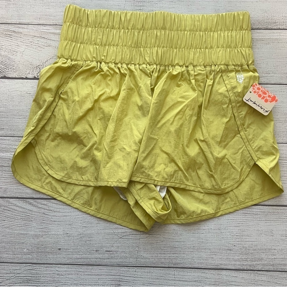 FP Movement Women's The Way Home Shorts NWT Size Large in Pomelo Color